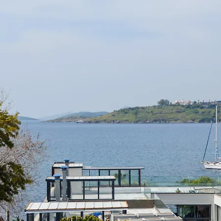 Loca Centre Suites-3
