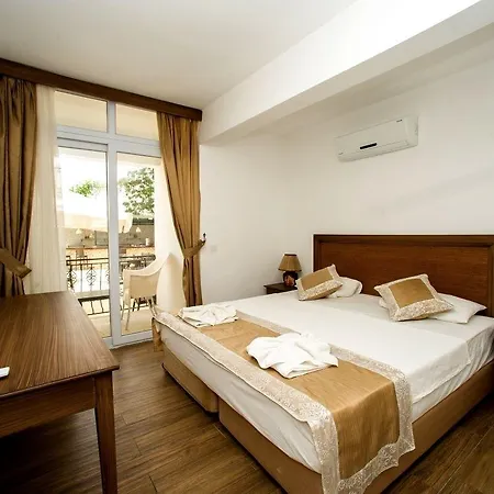 Le Chance Hotel & Spa-3