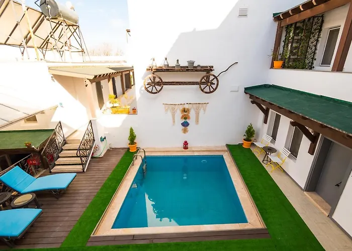 Seven Art Feslegen Apart Otel Bodrum