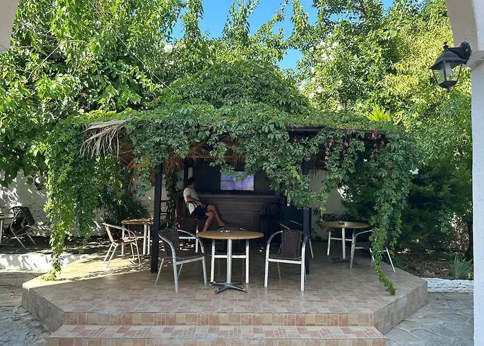 New Sedan Pansiyon Otel Bodrum