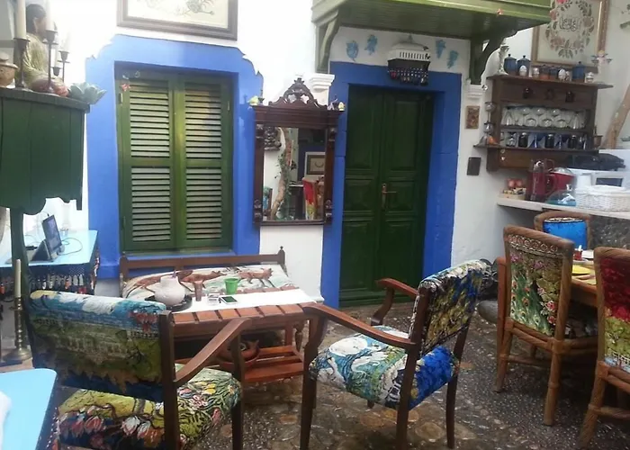 Cemil İpekçi Pension