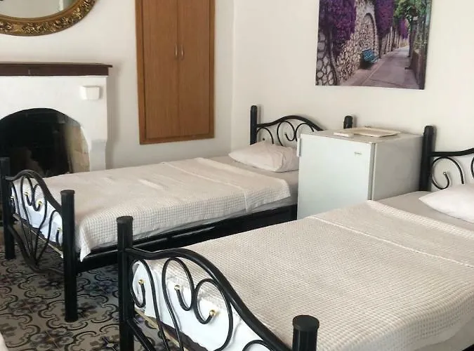 Zümrüt butik bodrum
